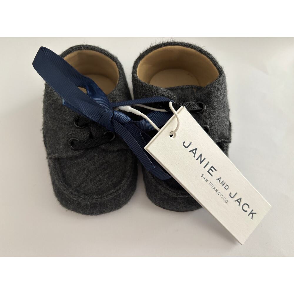 Janie and Jack Shoes Booties 0-3 months Grey New